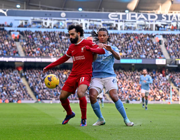 通过罗克和 通过罗克和