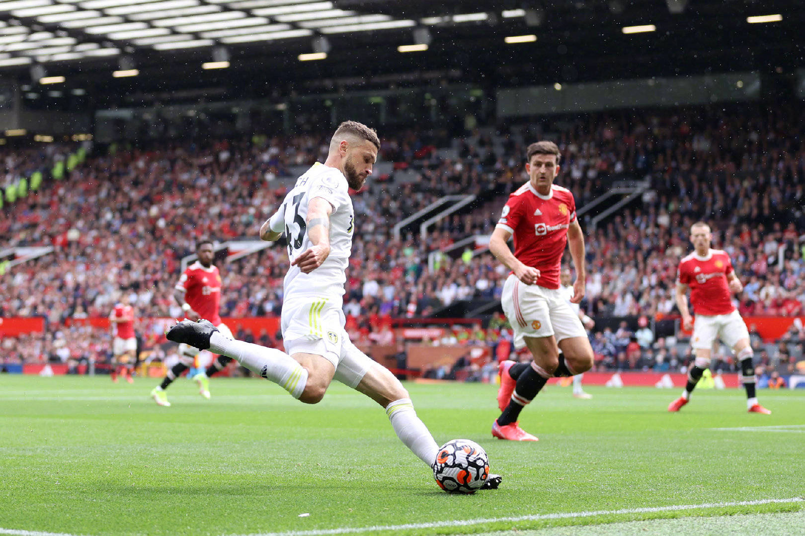 以其卓越的 以其卓越的